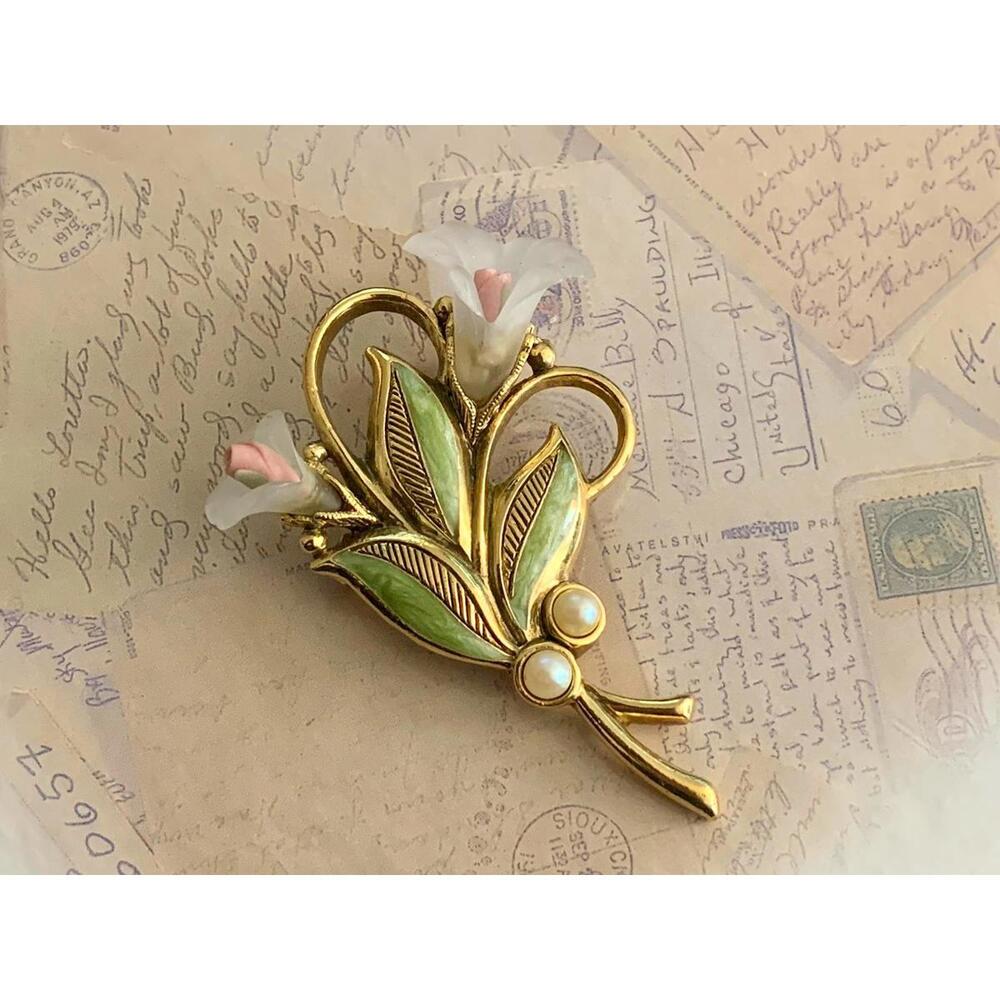Vintage Green Enamel Frosted Glass Flower Pearl Brooch
